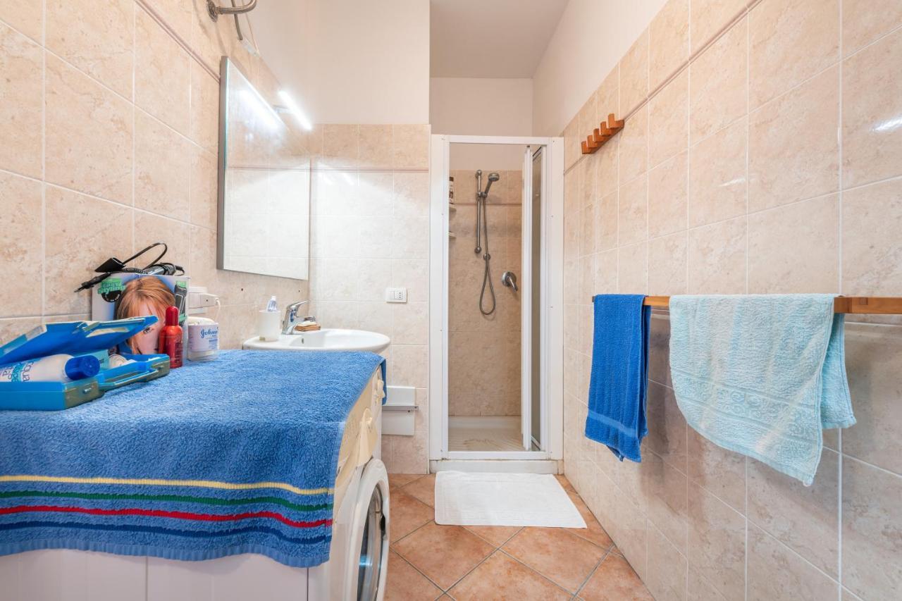 Casa Vacanze 21 Aprile - T Calasetta Esterno foto